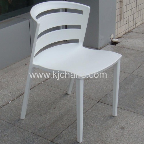 beautifully designed plastic dining chair