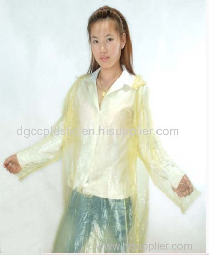PE integrated disposable raincoat