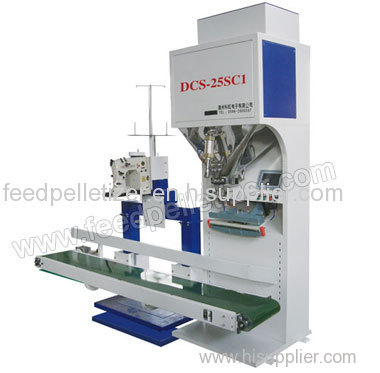 Feed pellet packing machine