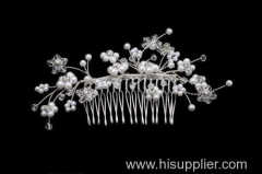 Charming simple style Crystal Bridal Jewelry heart shape hair comb B10029