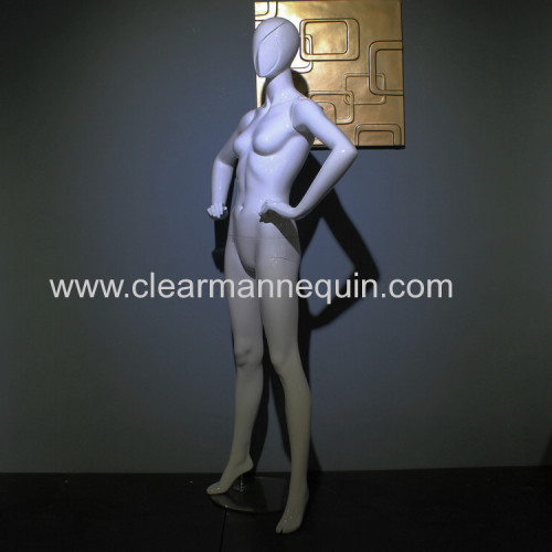 Standing female poseable mannequins