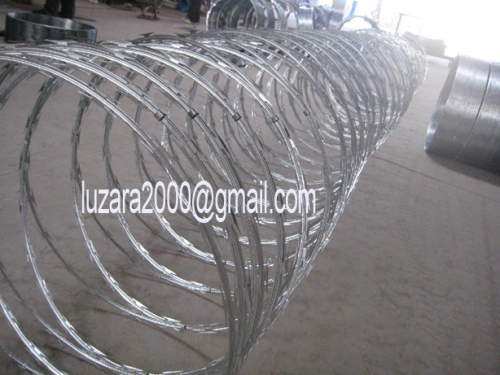 Heavy Galvanizing CBT65 Razor Barbed Wire Protection Against Thieves