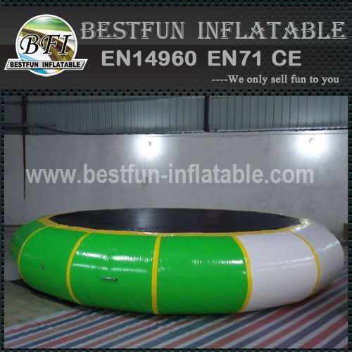 Airtight water play equipment floating trampoline