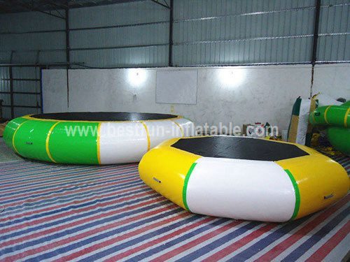 Airtight water play equipment floating trampoline