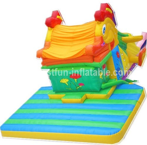 Funny outdoor snappy fish inflatable slide