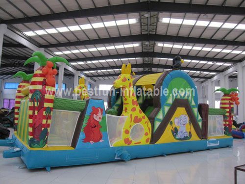 Amzing giraffe inflatable obstacle for sale