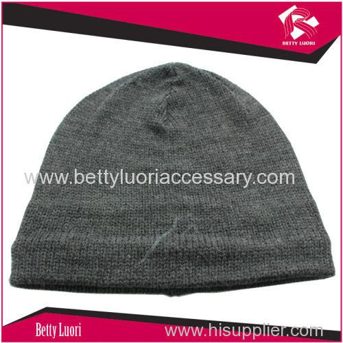 Acrylic winter ladies knitted beanie hat for sale