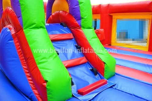 Attractive giant inflatable playgrounds