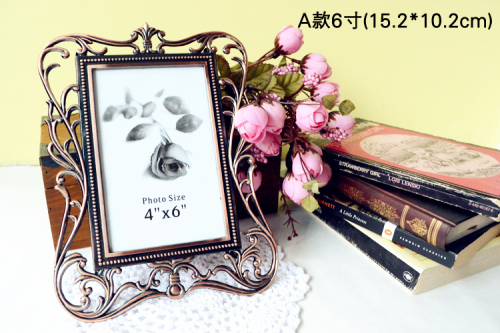 iron/ vintage/ european / oblong photo frame