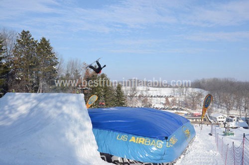 Bagjump Snowboard Big Airbag