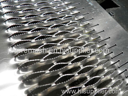 Scale Hole Perforated Metal