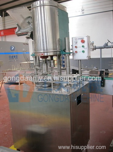 Crown cap Screw Capping Machine