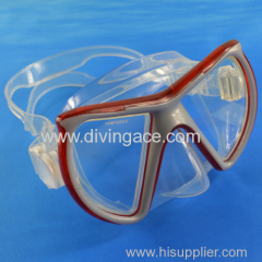Low volume silicone freediving mask/diving goggles