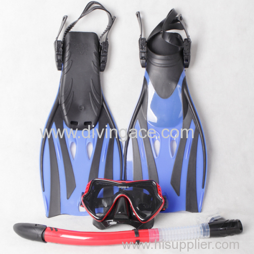 New diviing mask sorkel and diving fins three set
