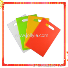 4 PCS COLORFUL PP PLASTIC CUTTING BOARD SET