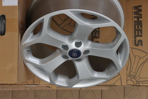 Ford Focus ST Alloy Wheels