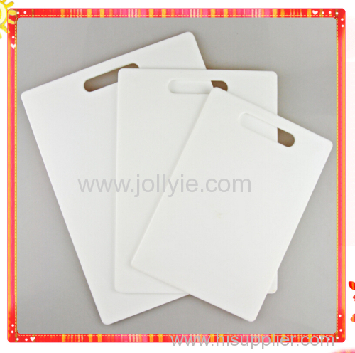 3PCS NONSLIP PP PLASTIC CUTTING BOARD SET WITH SILICONE PAD