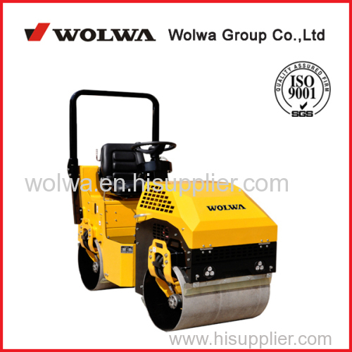 small new road compactor 