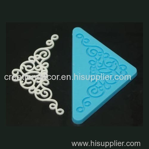 Silicone lace mat for cake decoration