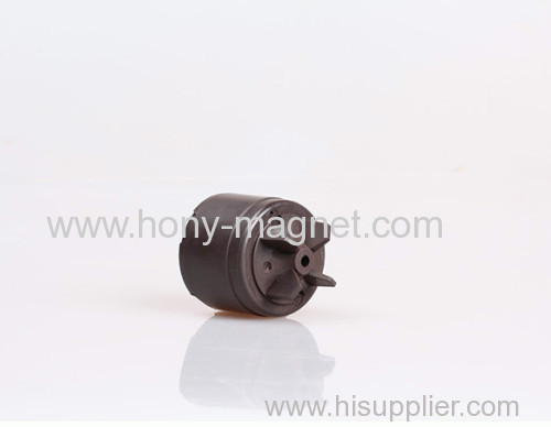 Gear shaped plastic injection ferrite magnets
