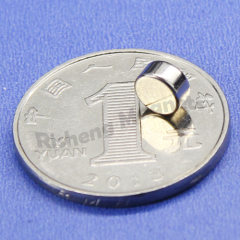 N45 neodymium magnet for sale strong refrigerator magnets D7 x 3mm small round magnetic disc