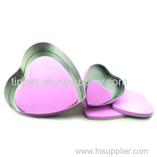 heart shape chocolate tin box for Christmas