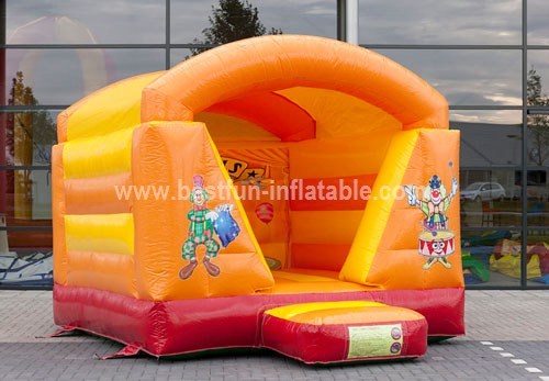 Mini Circus bouncer with roof