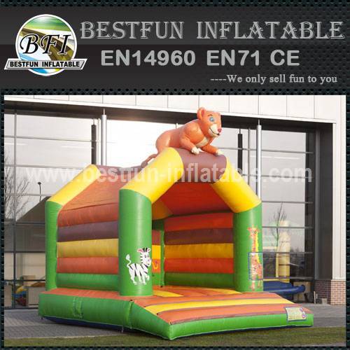 Bouncy castle Simba lion