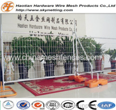 Portable galvanized temporary welded wire mesh fence products