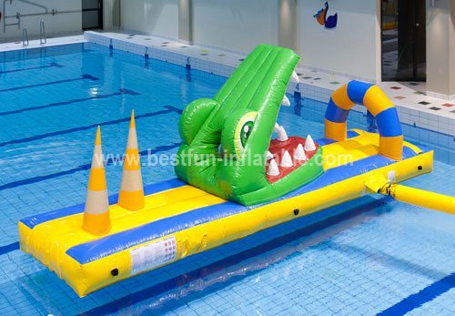 Best selling inflatable pool water game