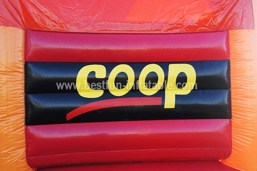 Bouncy castle Coop measure