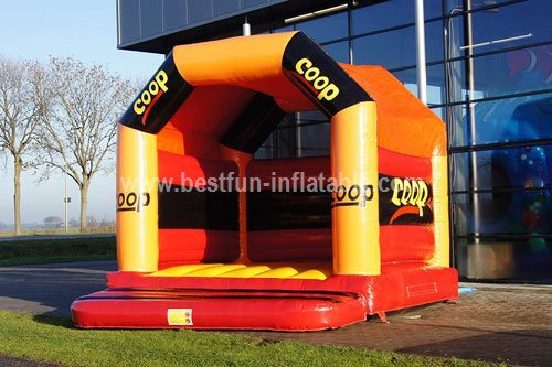 Bouncy castle Coop measure