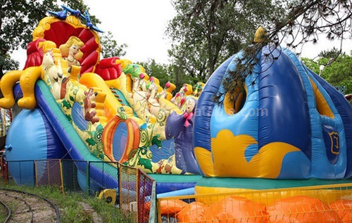 Hot sale inflatable slides park