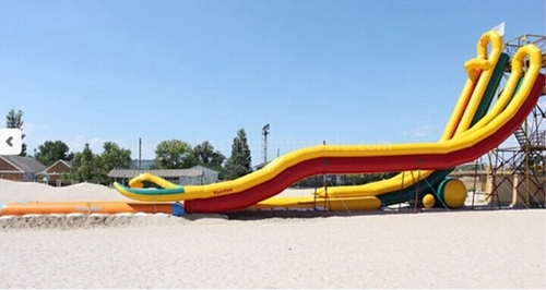 Inflatable sports climbing slide