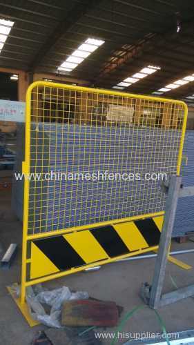 1.8x1.8m bright color portable road safety barrier factory