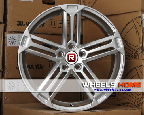 Golf R20 Alloy wheels