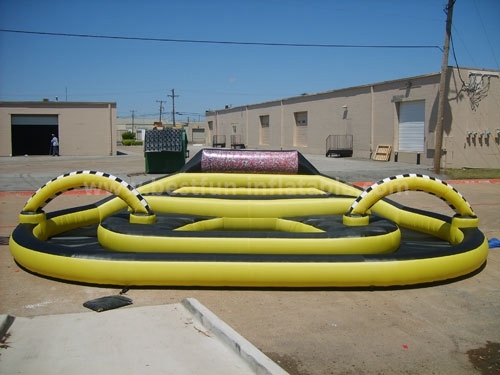 Portable inflatable zorb ball race track