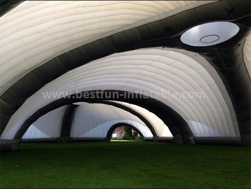 China Supplies Competitive Large Igloo Inflatable Tent