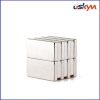 Top performance permanent magnet