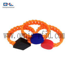 Silicone RFID UHF wristband