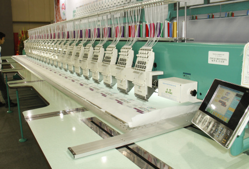 22 heads high speed embroidery machine