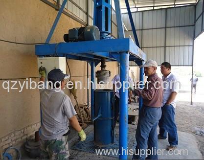 Cement pipe making machine with moulds