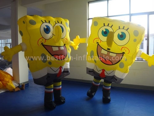 Inflatable SpongeBob model for adervtisement