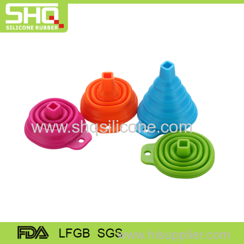 Collapsible folding silicone funnel