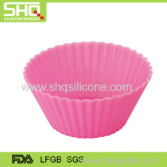 Colorful small round cake mold