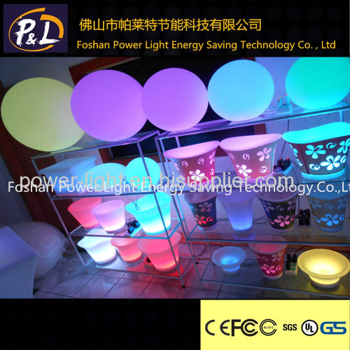 Color-Changing Waterproof Outdoor LED Round Lighted Ball with Remote Control