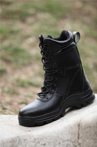 safety footwear with plate inside exported to Middle East Africa