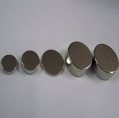 Custom Axially Magnetized Strong Sintered Neodymium Big Disc Magnets Sale