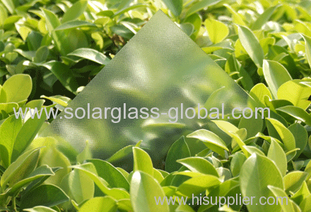 Manufacturer of 3.2mm extra clear tempered solar panel glass