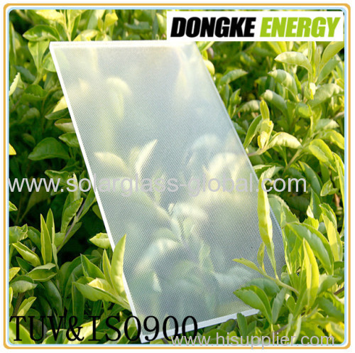 Manufacturer of 3.2mm extra clear tempered solar panel glass